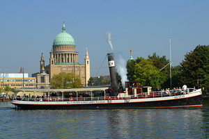 Shanty-Chor Berlin - April 2015 - Hafenfest und Flottenparade Potsdam (Foto: Weiße Flotte Potsdam)