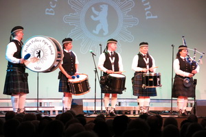 Shanty-Chor Berlin - Februar 2019 - Shanty meets Rock - Berlin Police Pipe Band